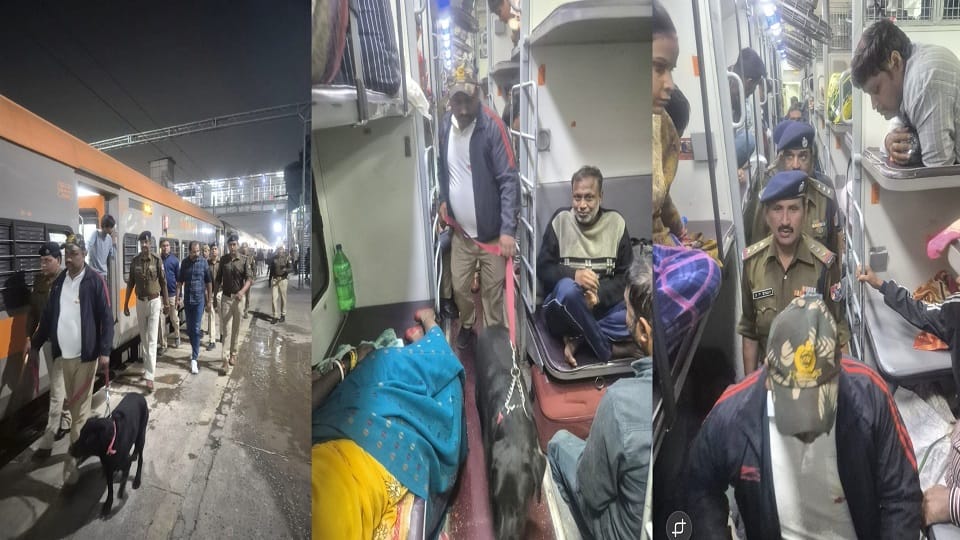Information about a bomb in  ,swatantrata sangram senani train