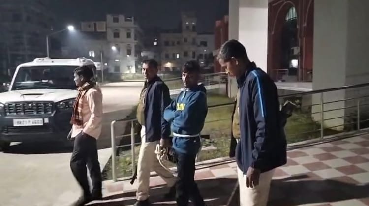 Bihar Crime: नाबालिग लड़की के साथ बलात्कार, पुलिस ने दो घंटे में आरोपी को किया गिरफ्तार