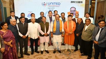 Brajesh Pathak said: Free treatment of serious patients in trauma centers, doctors honored in Amar Ujala