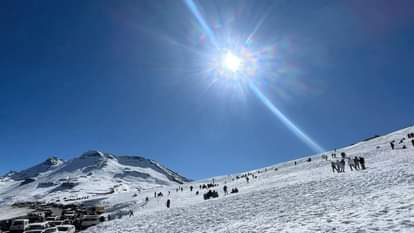 Himachal Weather: Nights turn cold in state, minimum temperatures dip below zero at four places; check forecas