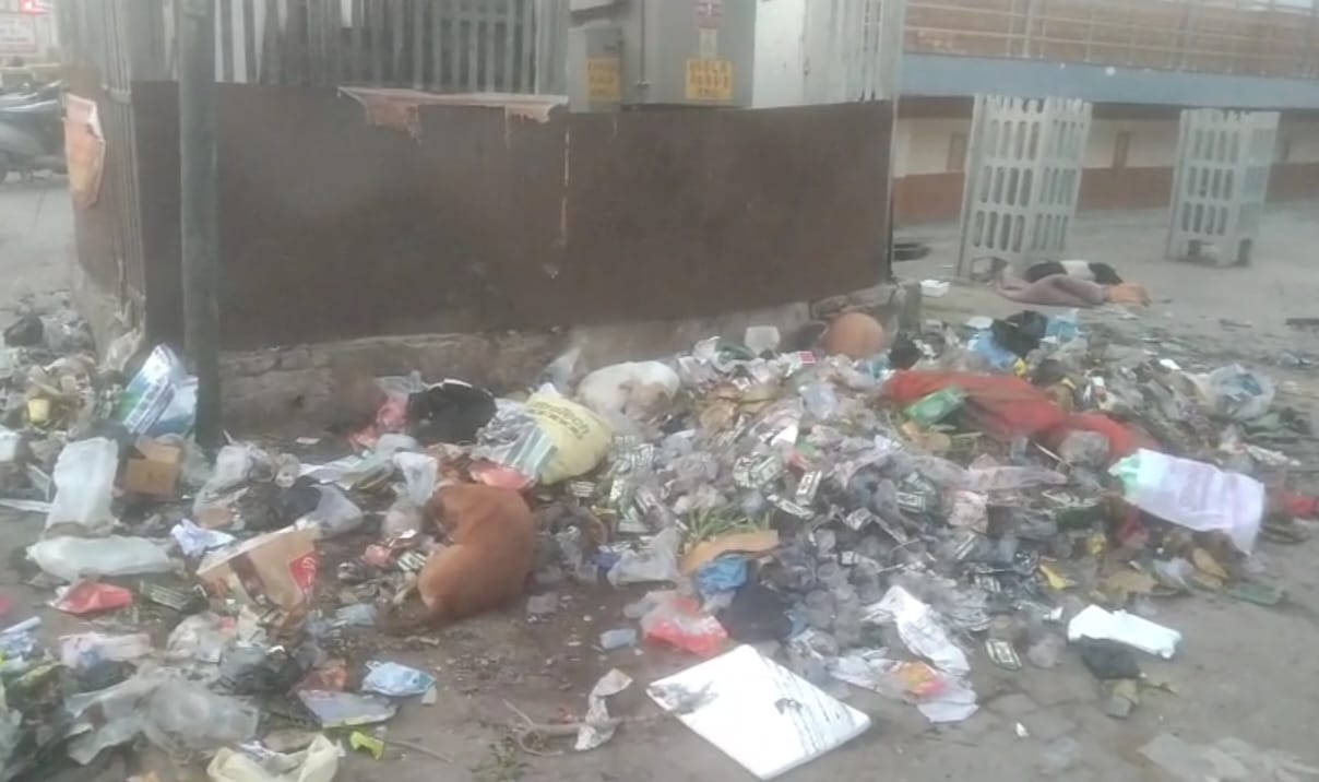 Agra to Install AI Cameras to Catch Open Garbage Dumpers Fines to Be Collected Door-to-Door