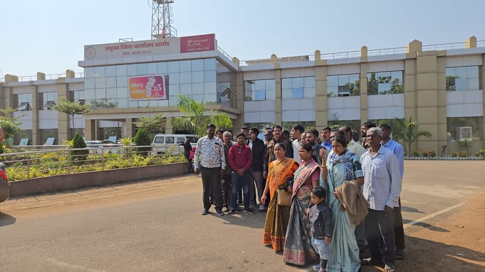 Converted Christians demand separate burial grounds VHP protests tensions rise again over conversions in Balod