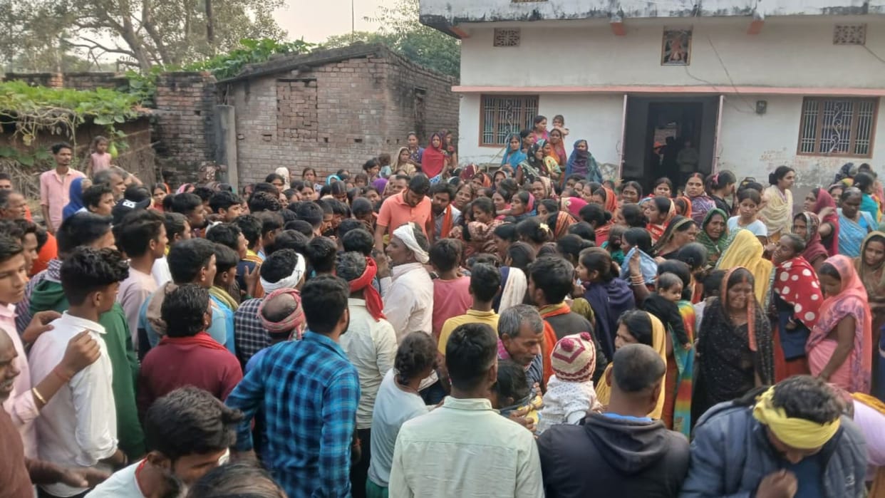 Bihar News: Truck driver dies tragically in a road accident while going to Kolkata