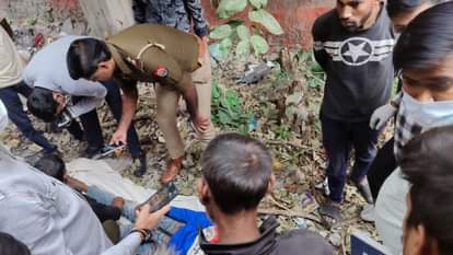 man found hanging in Bareilly college campus suicide suspected
