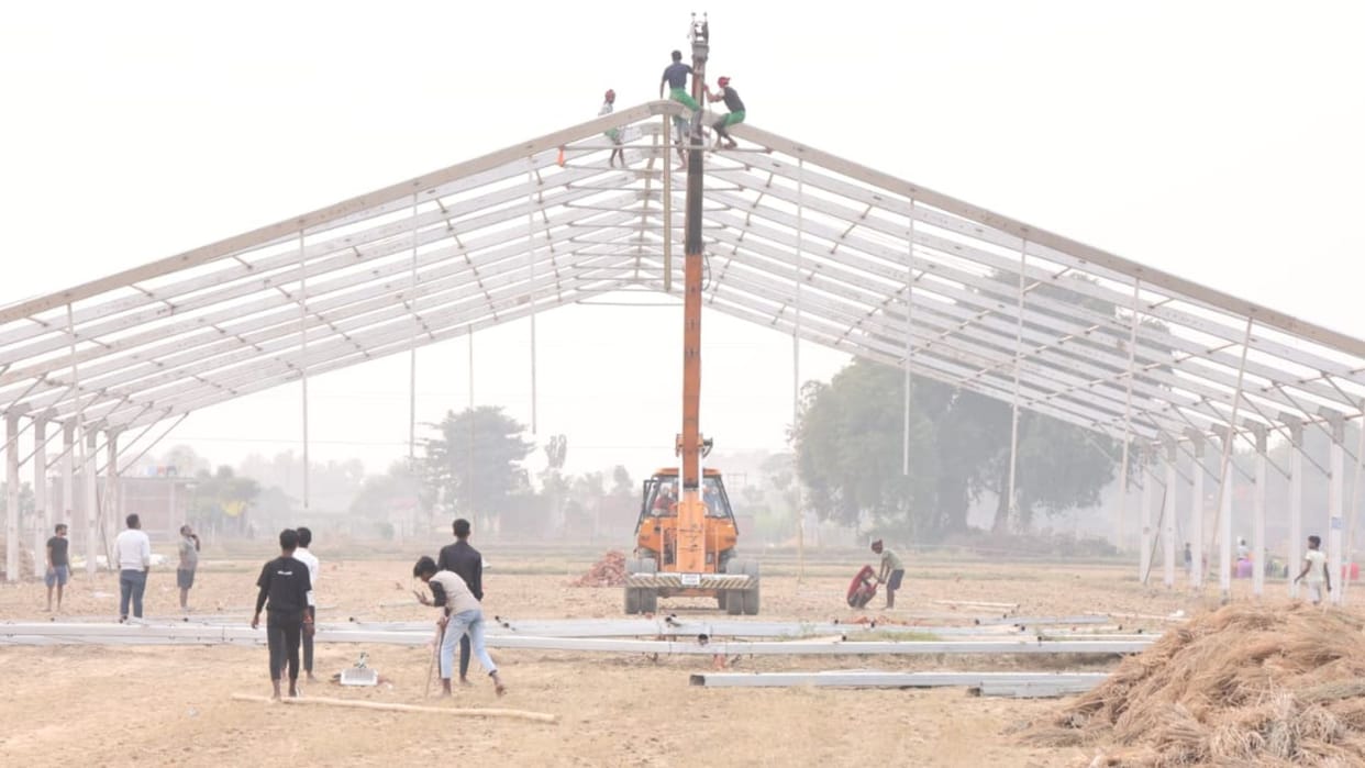 Vihangam Yoga Festival Two thousand volunteers from six states took up responsibility of service work