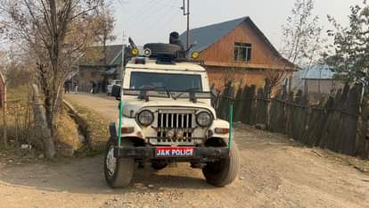 Raids on houses of suspects in Shopian to bust terror module