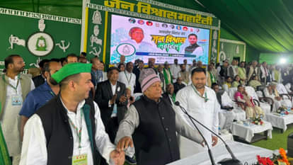 Tejashwi yadav sworn himself as head of the family after rohini acharya controversy lalu yadav family crisis