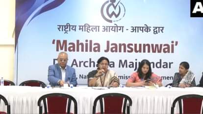 women commission holds mahila jansunwai in kolkata amid rise in complaints