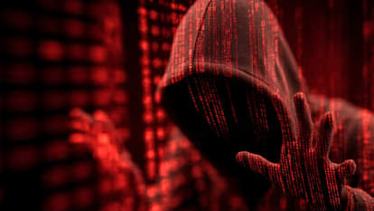 Cyber fraud of 22 lakh rupees in Varanasi on pretext of investing in 24-carat game FIR filed in varanasi