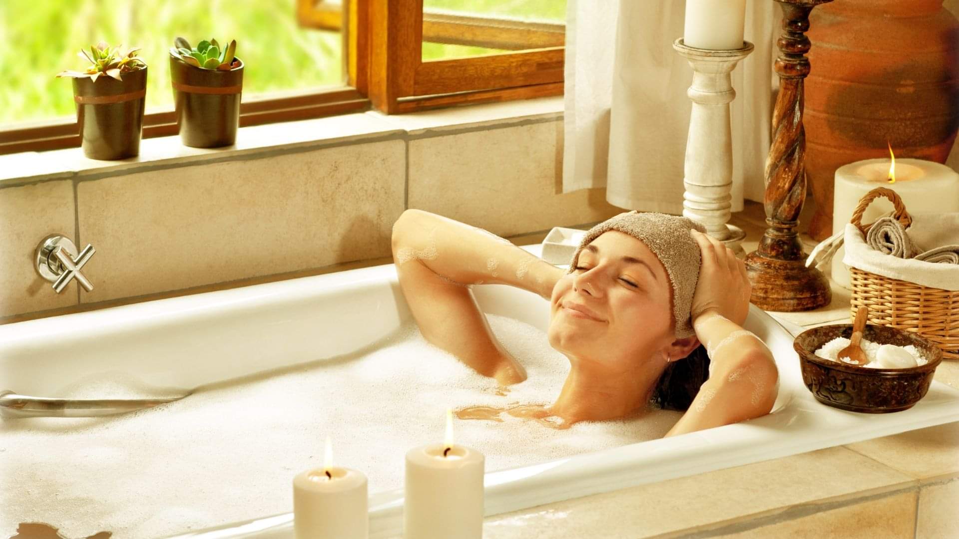 Hot Water Bath in Winter Know Hidden Side Effects Health Risks and how to bathe safely