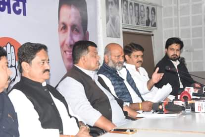 MP News: Political turmoil intensifies in Ujjain over the withdrawal of the Land Pooling Act, Congress questio