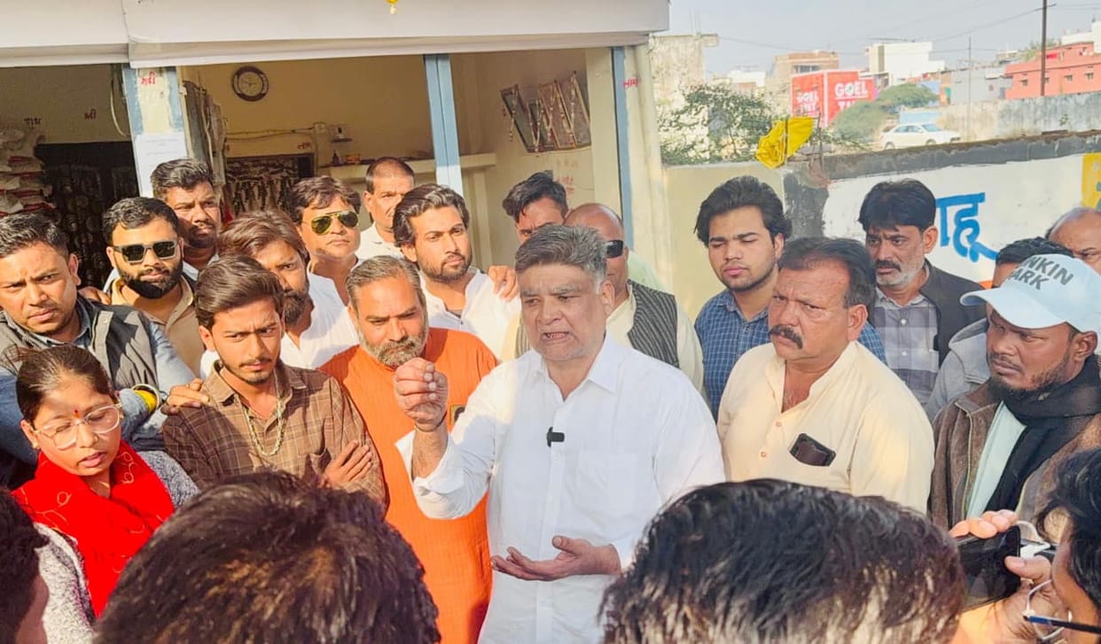 MP News: 108 voters in an 800-square-foot house in Bhopal, Congress makes serious allegations, officials say t