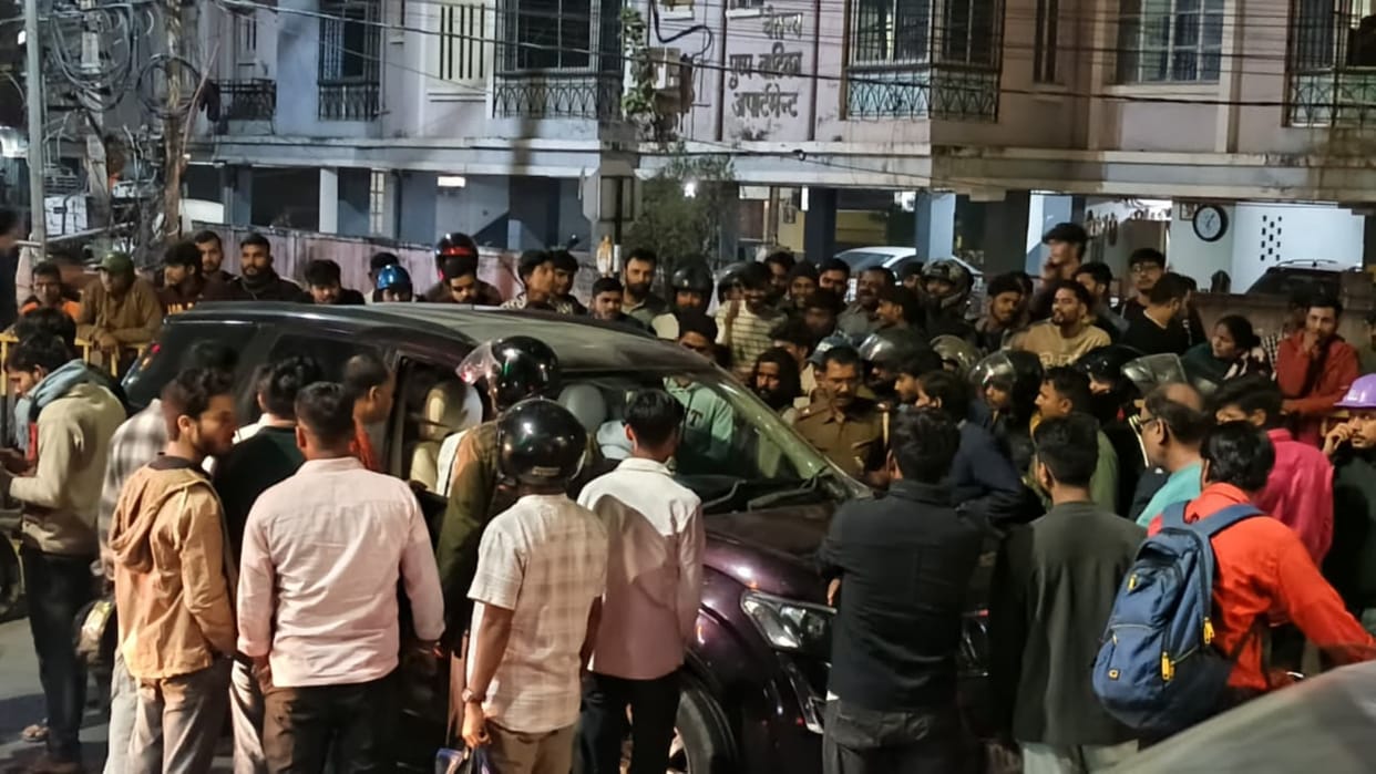 Bihar News : SUV and bike collide Atal Path road accident news patna bihar police