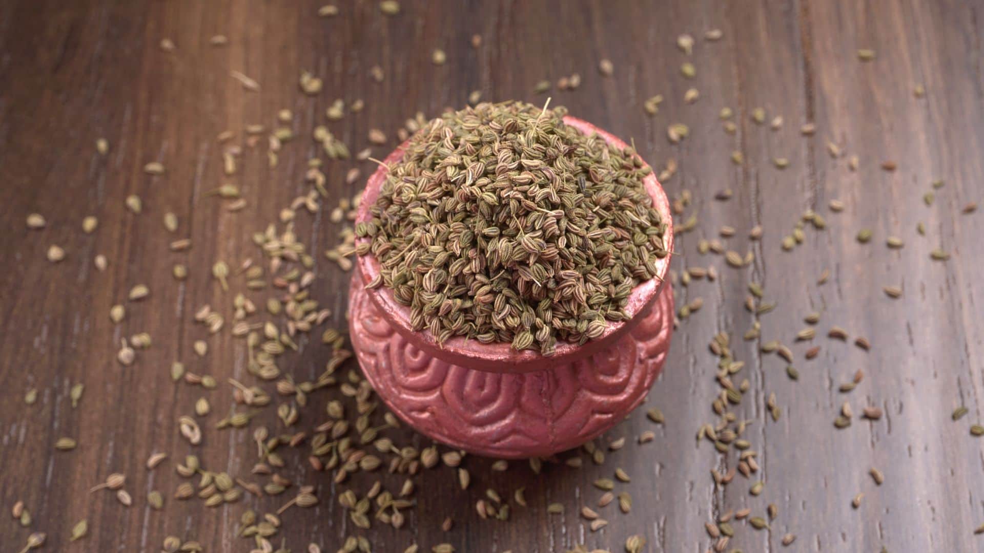 अजवाइन का पानी पीने के फायदे