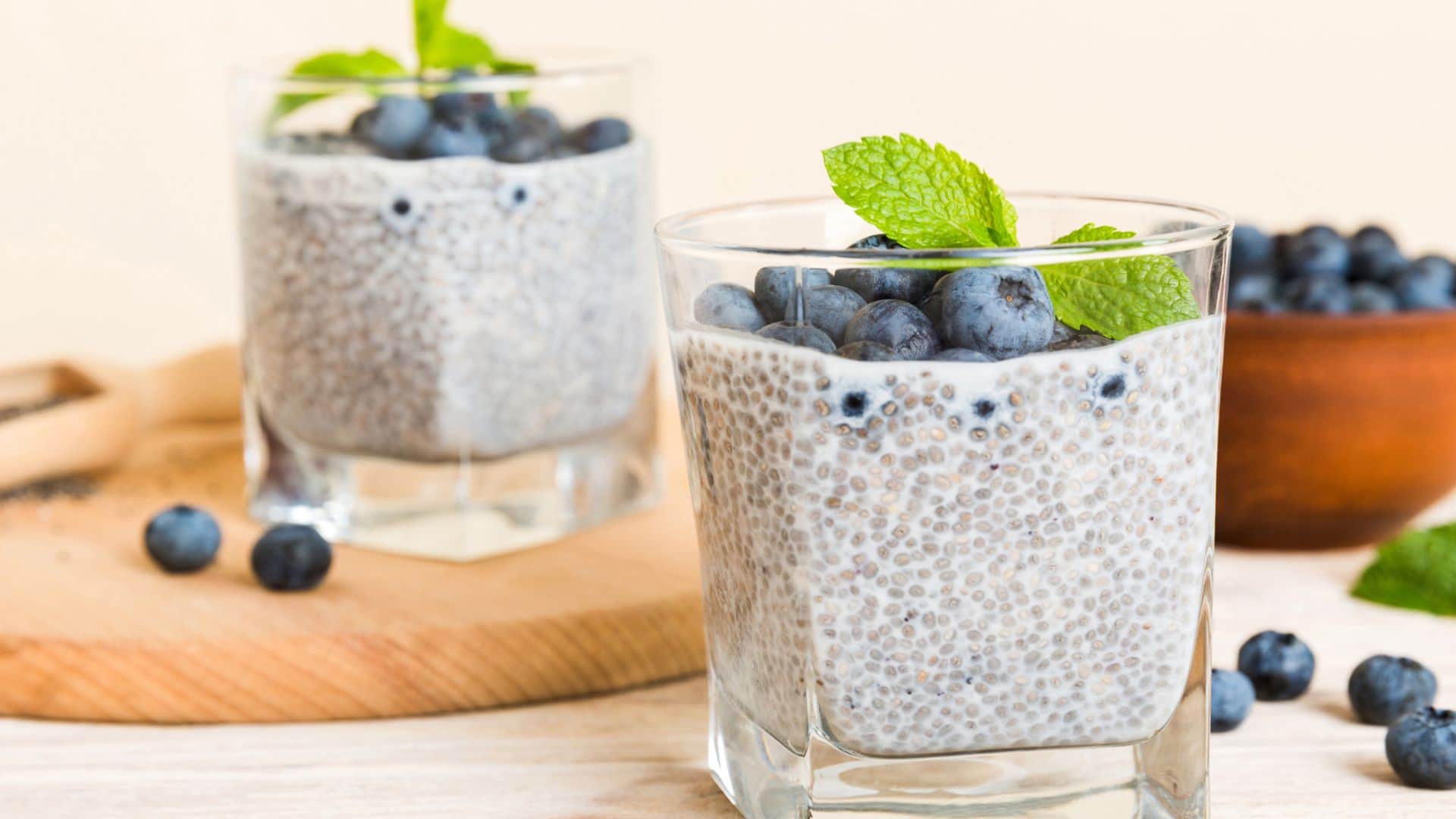 Yogurt chia seeds mix recipe that Acts Like a Natural Medicine Know various health benefits