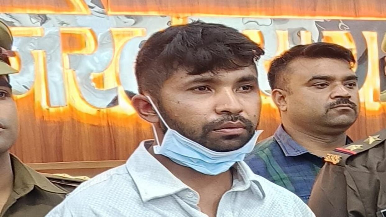 Prayagraj Murder Case: The accused was present at the scene when the student's body was taken out of the groun