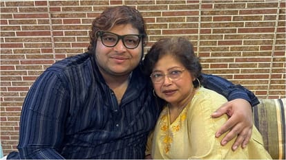 Qawwali singer and composer Late Aziz Naza Son Mujtaba Aziz Naza Exclusive Interview with amarujala