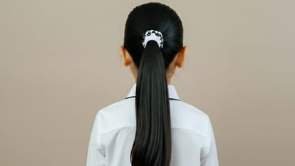 नाबालिग से दुष्कर्म: दूसरी बार टूटा मां का भरोसा...बेटी को बहन के पास भेजा था पढ़ने, मौसा निकला दरिंदा Minor daughter misdeeds mother trust broken for the second time Selaqui Vikasnagar Dehradun Crime News