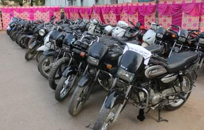 Jammu Gang of thieves busted, 40 bikes and scooters recovered