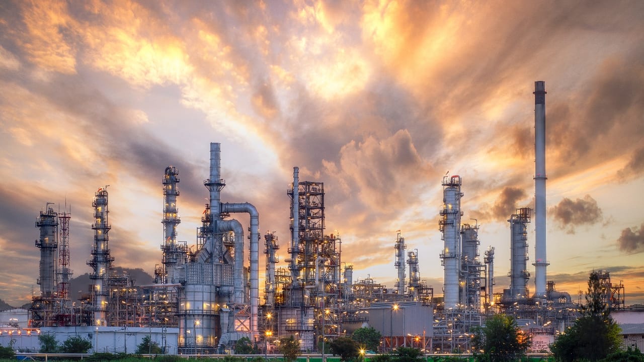 How the Iran US Israel War Could Raise Petrol Prices in India Key details explained in Hindi
