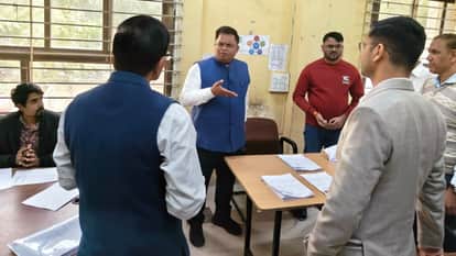 Indore News District administration provides bus facilities for NEET UG exam centers