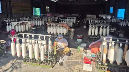 Women becoming self-reliant by joining the Khadi industry in Pilibhit