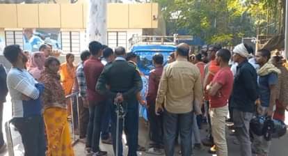 muzaffarpur auto accident woman dies after speeding auto hits near medical flyover