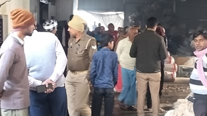Fire breaks out carpet company businessman father burned to death accident caused by short circuit