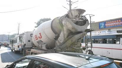 Rules helpless in front of dumpers in Haldwani