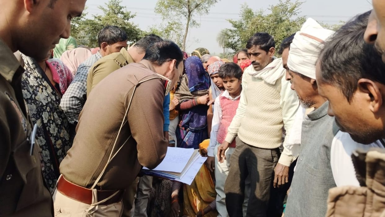 Farmer dies after his foot touches a broken high-tension line wire in Budaun