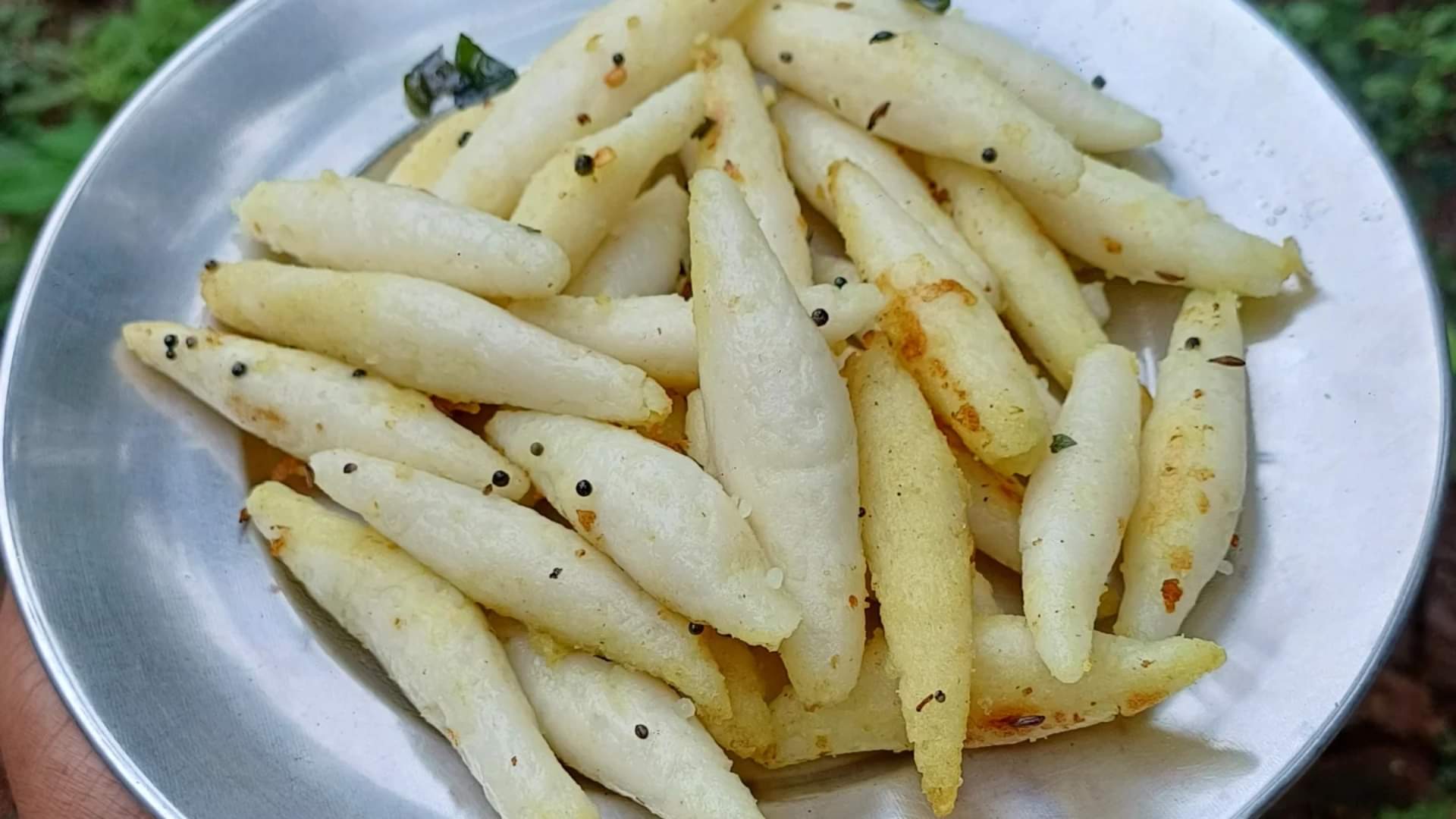 Simple No-Stuffing Rice Fara Recipe for Winter Season chawal ka fara kaise banae