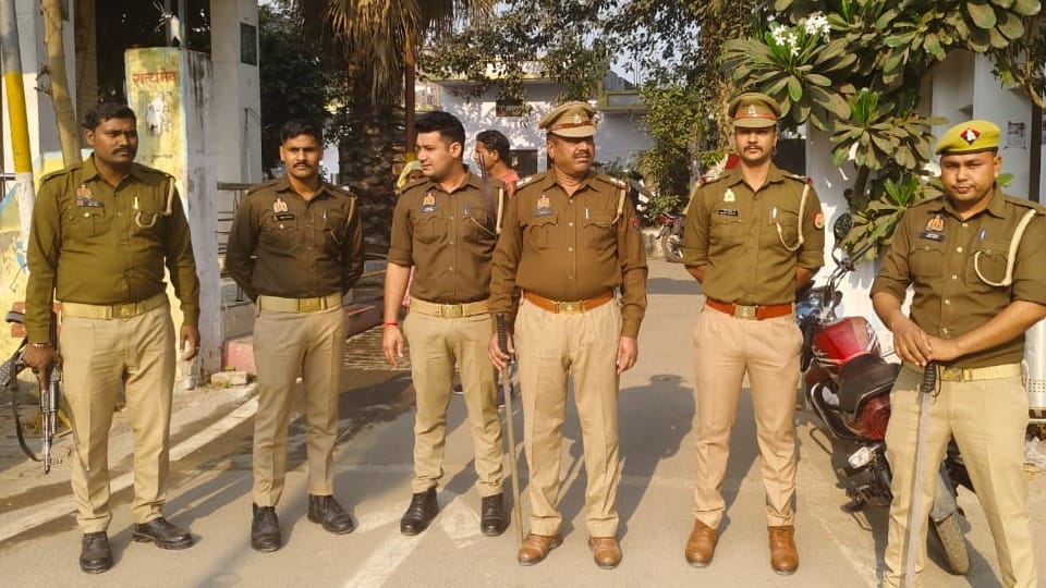 Jama Masjid-Harihar Temple dispute Sambhal: Padyatra announced, Barricades removed, people started gathering