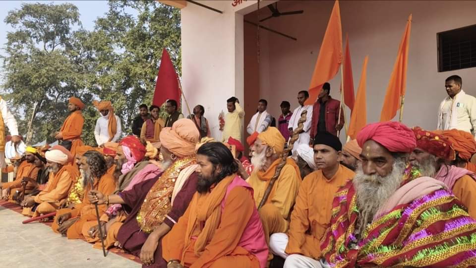 Jama Masjid-Harihar Temple dispute Sambhal: Padyatra announced, Barricades removed, people started gathering