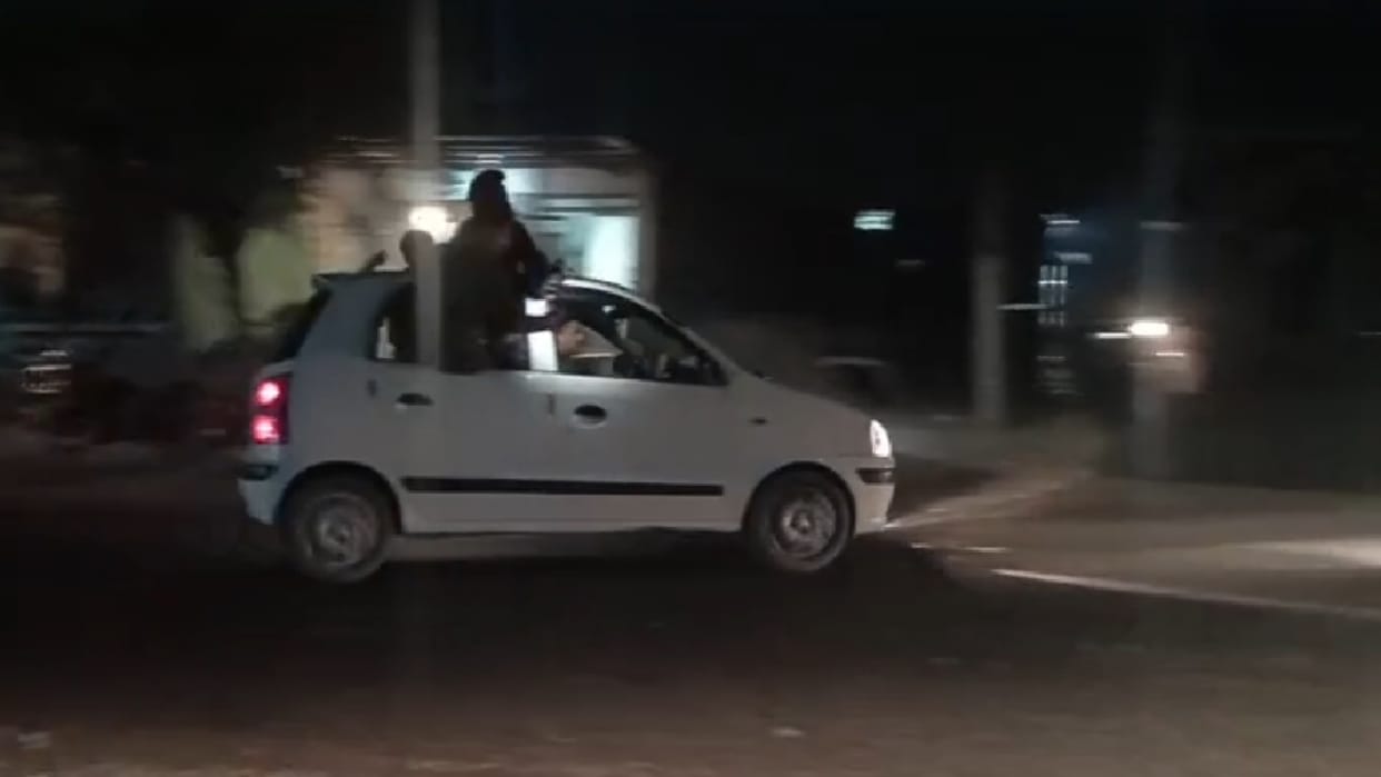 Video of car hooliganism and stunts in Gulavathi area of Bulandshahr goes viral