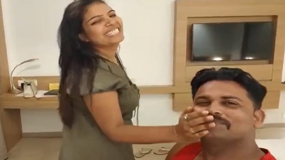 625 page charge sheet has been filed against the accused Divya and Deepak