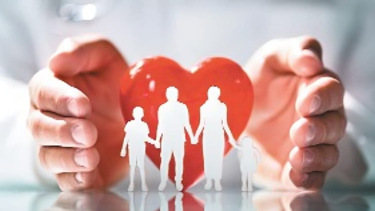 Is Your Corporate Health Insurance Enough? Know the Benefits of Buying a Personal Policy