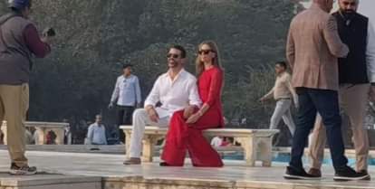 Donald Trump Jr. Visits Taj Mahal with Family Spends 45 Minutes Touring and Photo Shooting