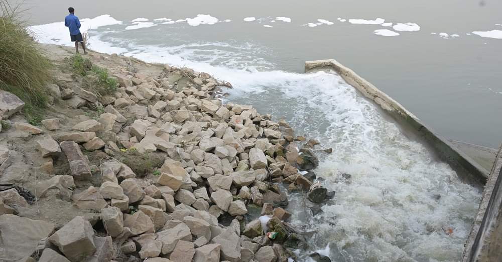 Kanpur 53 million liters of dirty water has been flowing into the Ganges every day for two months