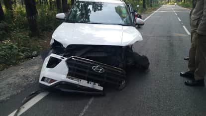 Rishikesh Accident on Thano Road airport-bound car hits crash barrier near Bhumiya Temple