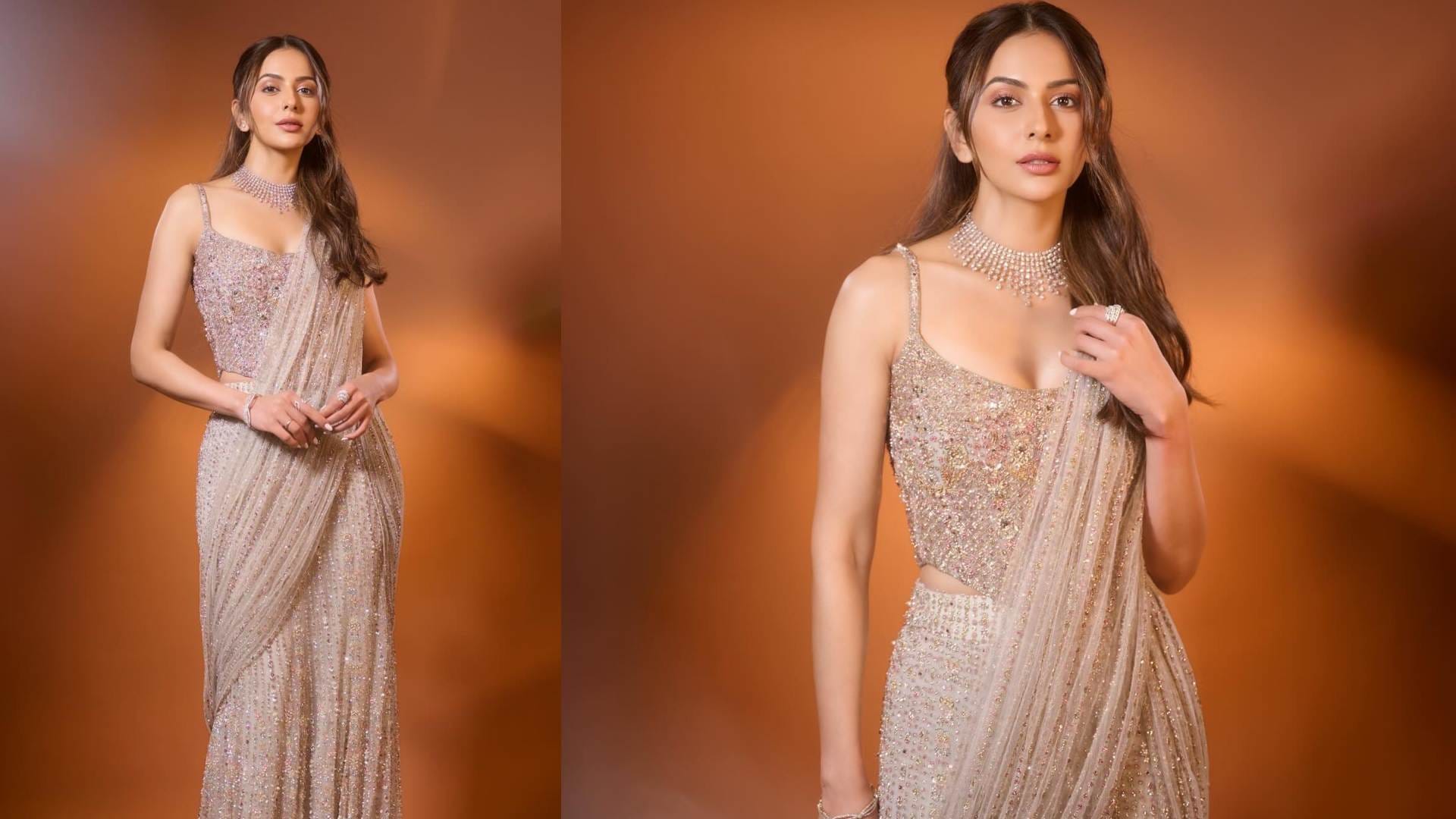 New Year Look Try These Trendy Saree For Glamorous Looks in New Year’s Party