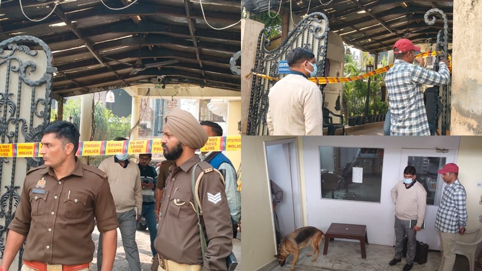Moradabad: Armed criminals raided an exporter's home, beat up the guard posted at the gate