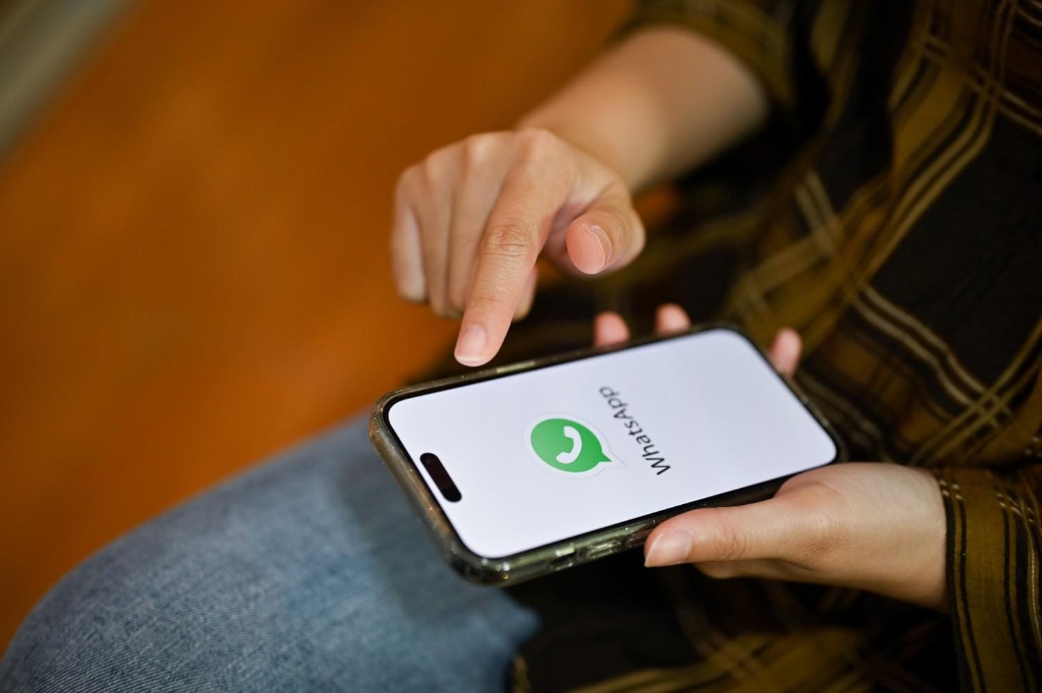 Great news iPhone users now you can run two accounts from single WhatsApp find out how