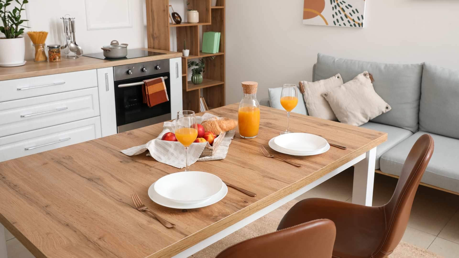 Vastu tips for dining table direction dining table Ke Liye Vastu Niyam