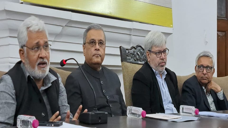 International Urdu Book Fair at AMU