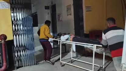 Two people injured in road accident in Chandauli when Scorpio rams into house in chandauli