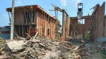 One Laborer Dies, Three Injured After Boundary Wall Collapses Near NH-34 in Ramraj