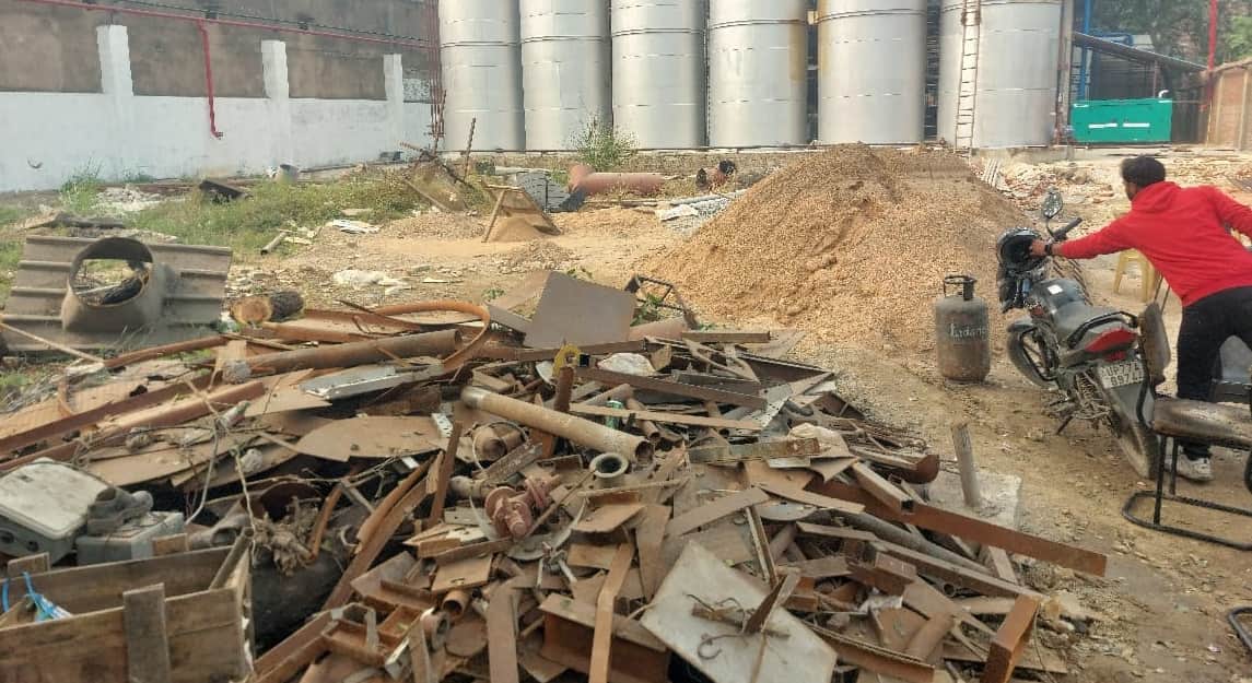 Kanpur Panki accident Amit supposed to leave for Zimbabwe for  Dawoods sisters wedding was in December