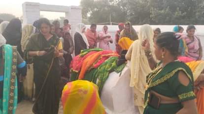 Devotees throng the Bade Malik Bitian fair, a symbol of cultural harmony.