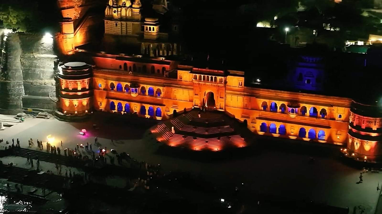 Nimar Utsav 2025: festival will begin with light show and bhajan evening by Lakha at Ahilya Ghat in Maheshwar