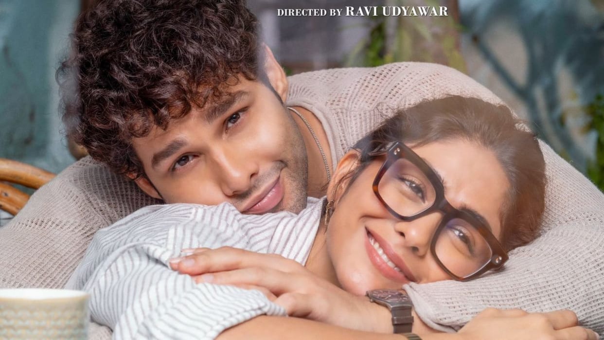 Sidhant Chaturvedi and mrunal thakur film Do Deewane Seher Mein first look